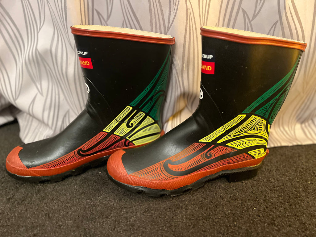 Custom designed red bands