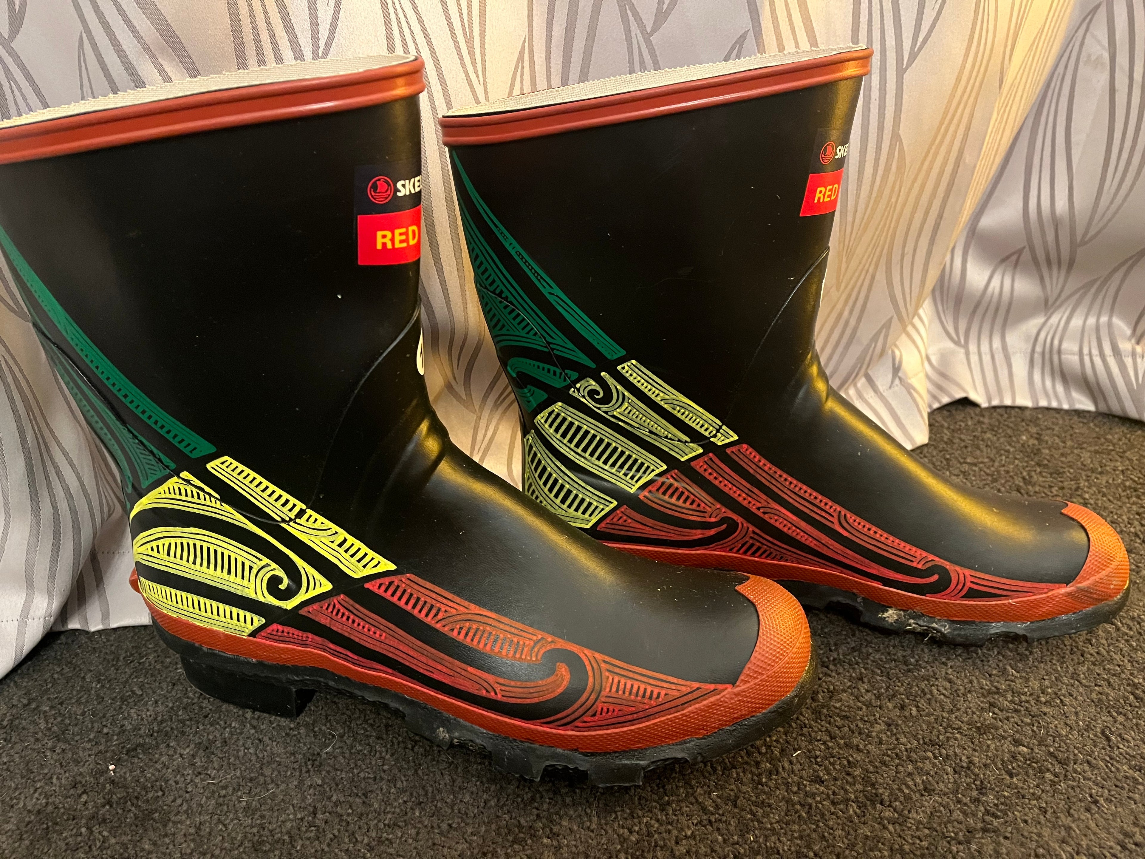 Custom designed red bands