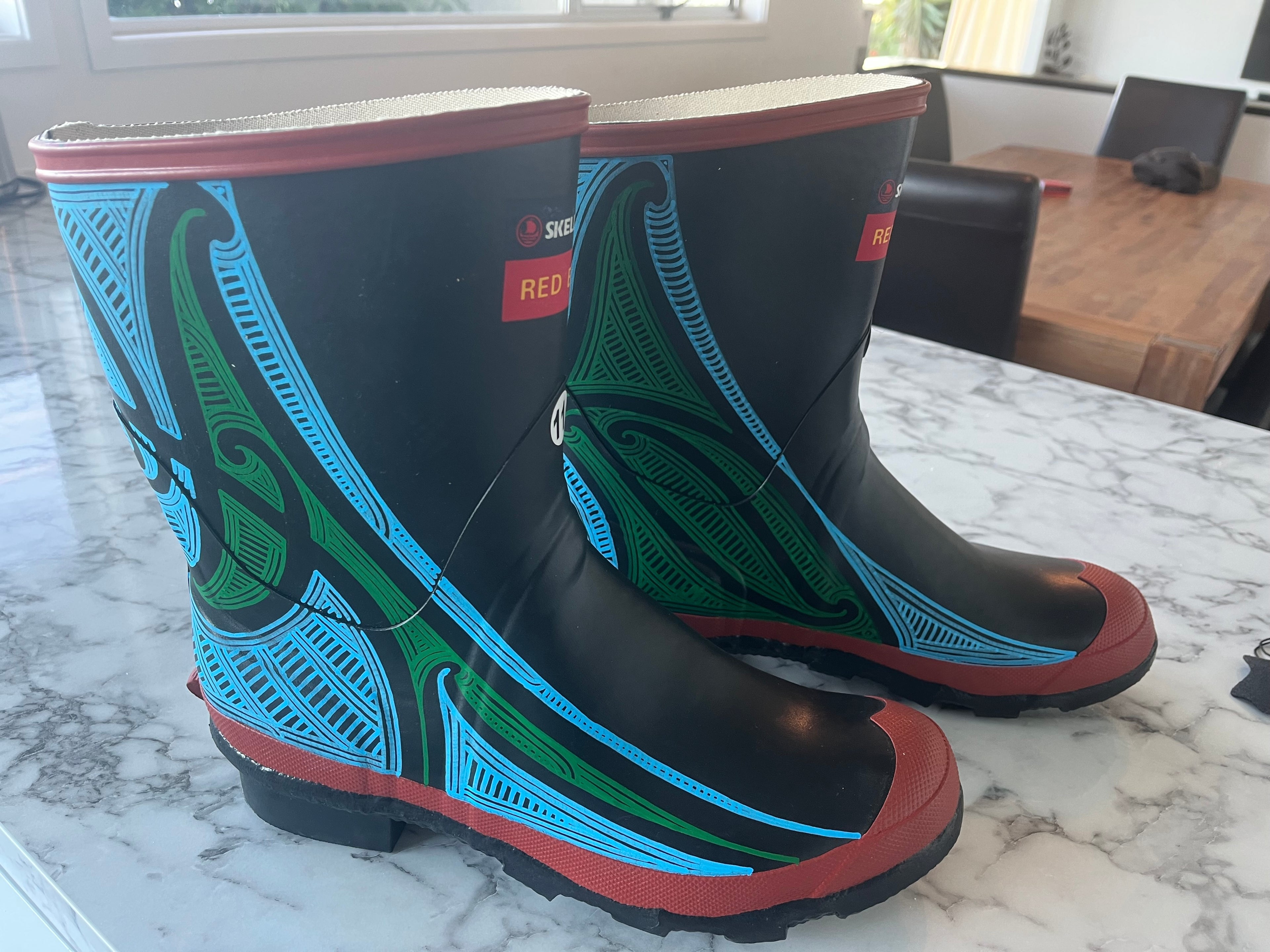 Custom designed red bands